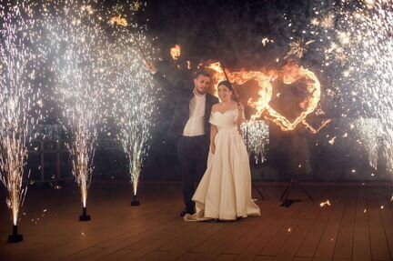 Фаер-шоу, шоу с огнем, световое, пиротехника