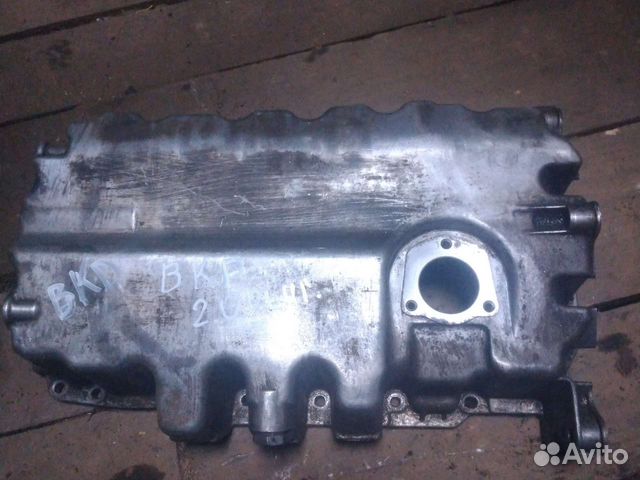 Volkswagen B6 поддон