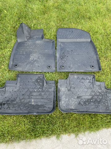 Автоковрики на Lexus RX