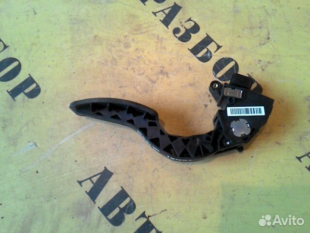 Педаль газа Renault Megane 3 2009-2016