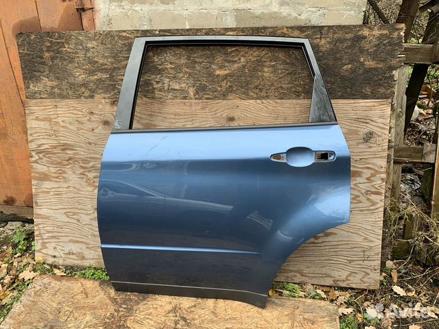 Subaru Tribeca дверь задняя левая