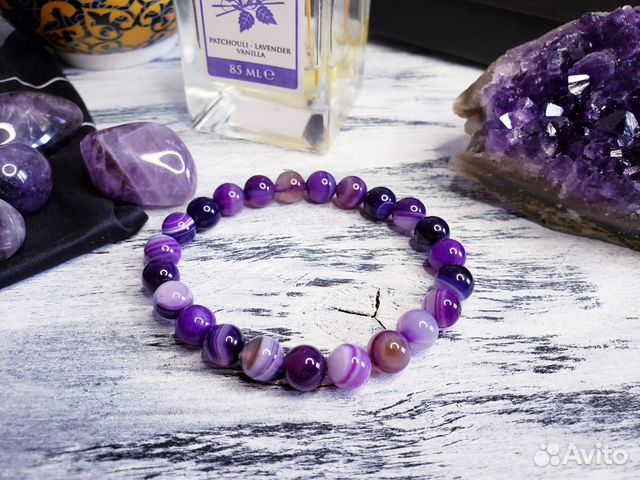 Браслет из камня