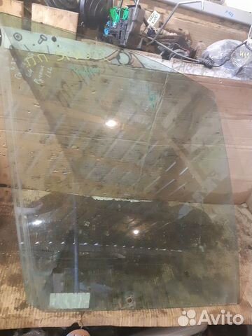 Стекло двери передней правой Renault Scenic