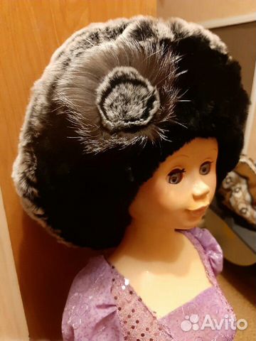 Берет вязанный из меха кролика