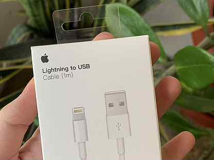 Зарядный кабель Apple Lightning to USB кабель