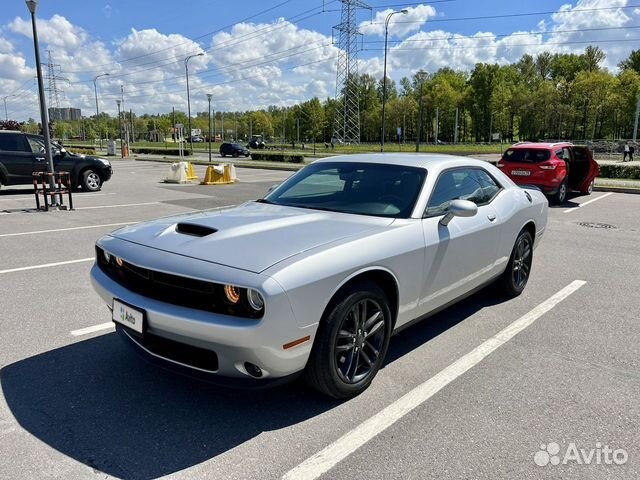 Dodge Challenger 3.6 AT, 2020, 29 500 км