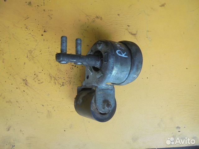 Опора двигателя правая для Ford Escort 1992-1995