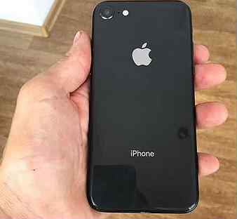 iPhone 8 plus 64gb черный