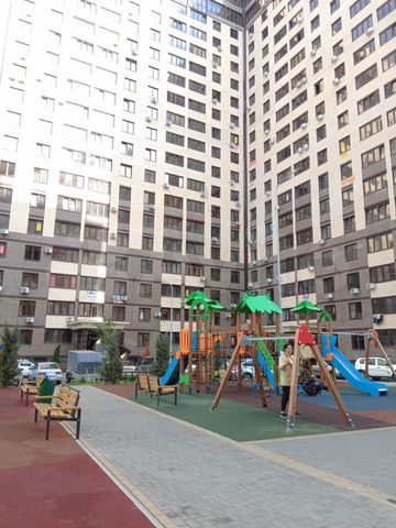 2-к. квартира, 60 м², 2/20 эт.