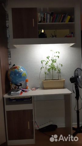 Стол детский и полка