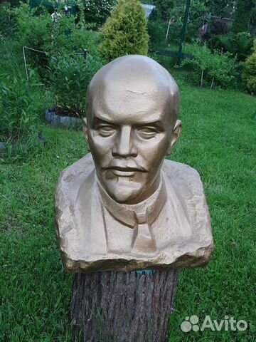 Бюст Ленина