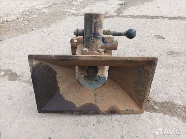 Евро фаркоп/буксирный прибор Камаз, Маз, Урал б/у купить в Кирове БААЗ ...