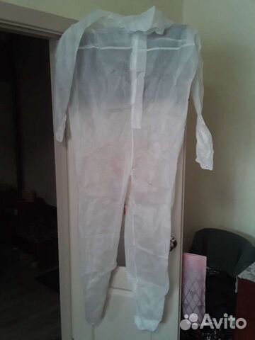 Защитный костюм