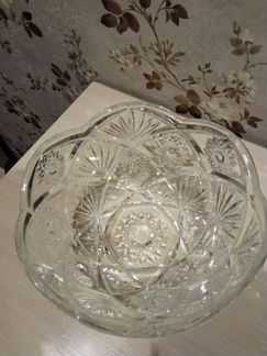 Хрустальная ваза