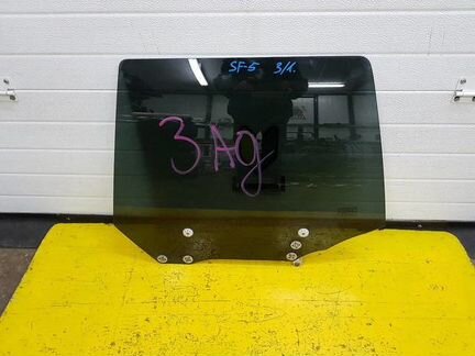 Стекло заднее левое Subaru Forester, SF5, EJ20