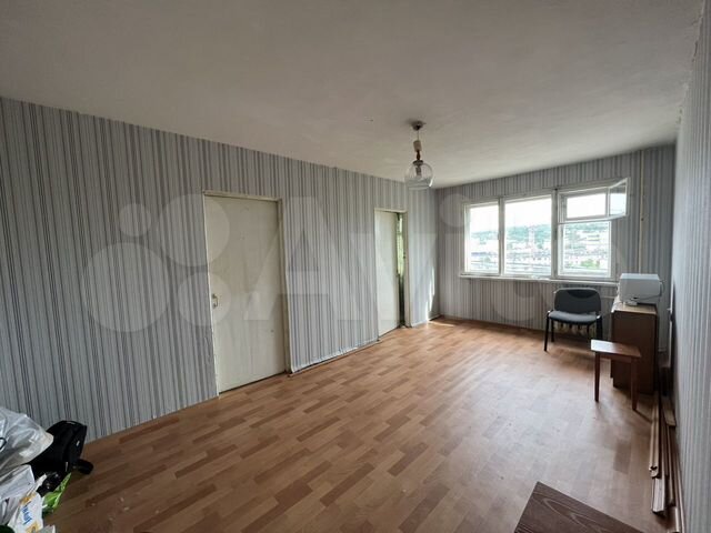 4-к. квартира, 60 м², 3/5 эт.