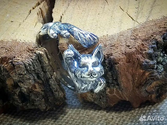 Серебряное кольцо 