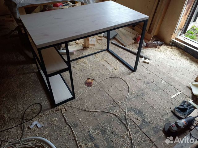 Компьютерный стол новый