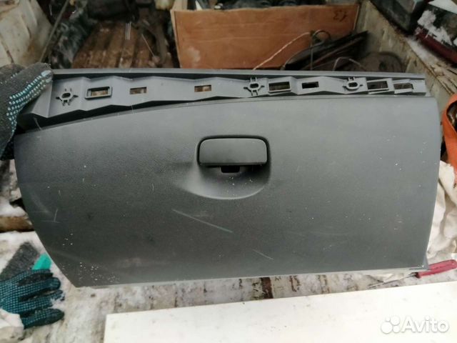 Бардачок Рено Флюенс