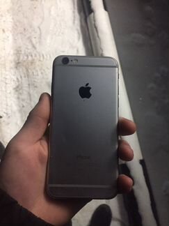 Телефон iPhone 6