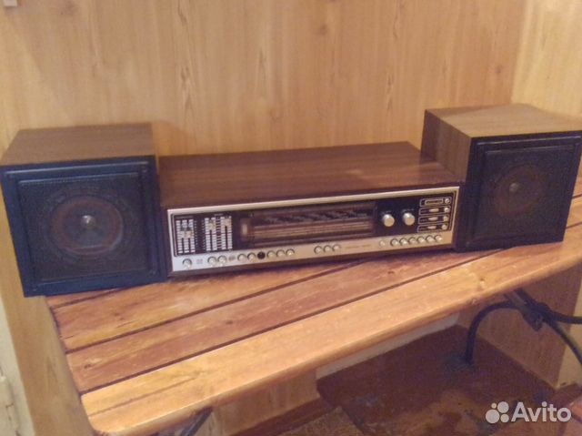 Радиоприёмник « Мелодия 101- стерео»