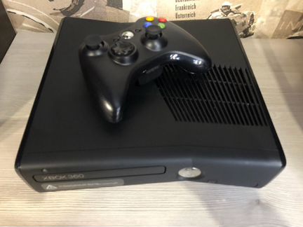 X-Box 360 Slim Freebooth 500gb + 108 игр
