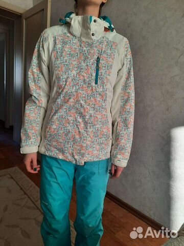 Куртка горнолыжная