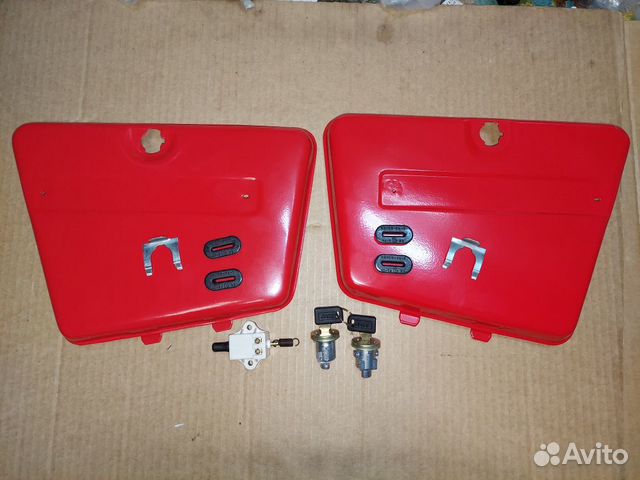 Крышки бардачка иж комплект