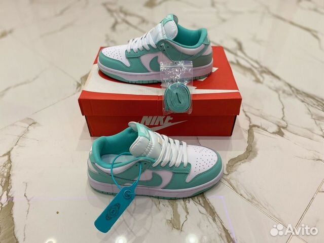 Кроссовки Nike Air Jordan SB white/mint