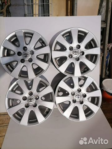 Оригинальные диски на toyota camry r16