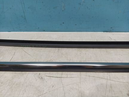 Уплонитель стекла задней левой двери Kia Sportage