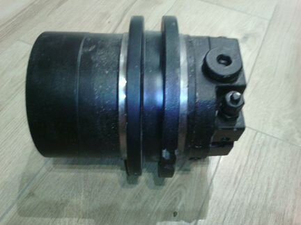 Редуктор хода в сборе с гидромотором Kubota KX41-3