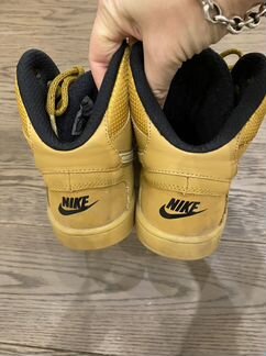 Nike кроссовки 38 размер