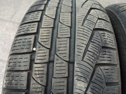 Четыре шины 225 50 R17 Pirelli Winter 210 износ 25