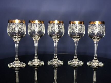 Хрустальные бокалы