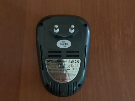 Арядное устройство GP PowerBank Quick3 PB27GS