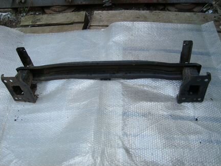 Усилитель бампера VW Тигуан бу оригинал