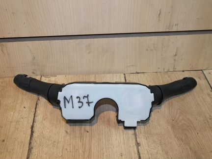 Под рулевые переключатели Infiniti M37, Y51, Q70