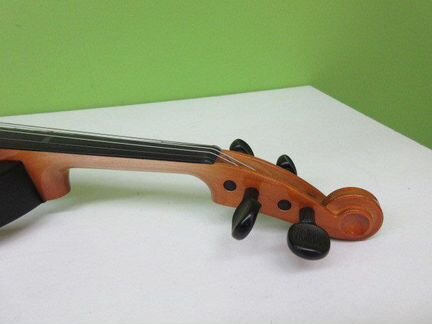 Электроскрипка Yamaha SV-100