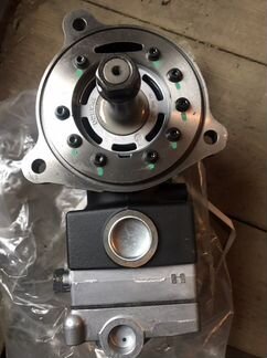 Воздушный компрессор wabco volvo 21967984