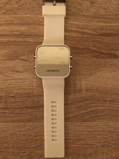 Часы LED