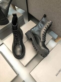 Ботинки Balenciaga Strike