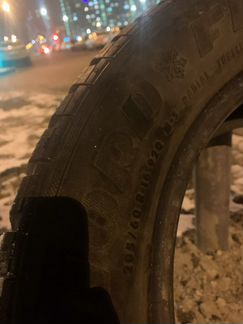 Продам два Балона Gislaved nord frost