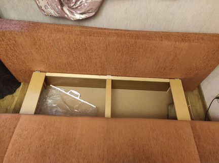 Диван книжка бу