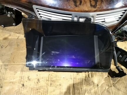 Монитор торпеды Mercedes W221