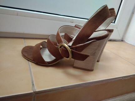 Босоножки нат. кожа Carlo Pazolini р. 36