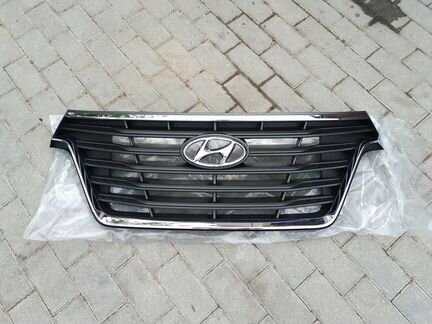 Решетка радиатора Hyundai Grand Starex H1 2018