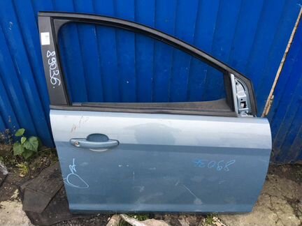 Дверь передняя правая Ford Focus CA5 shda