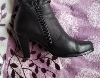 Женские сапоги