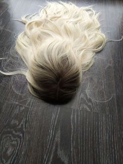 Новый парик блонд с затемнёнными корнями